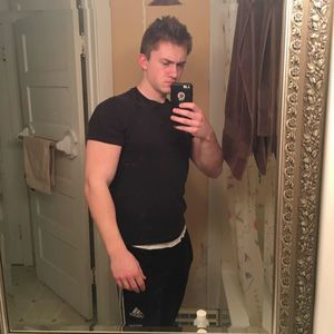 Meet your Posher, Logan